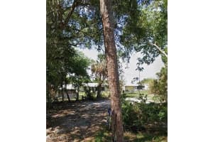 1404 Keuka Avenue, North Fort Myers, FL 33917 - MLS#225003299