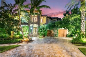 475 Parkhouse Court, Marco Island, FL 34145 Sold 03/07/25