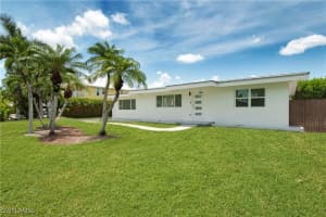 119 Tahiti Street, Naples, FL 34113 - MLS#225003341
