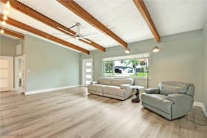 119 Tahiti Street, Naples, FL 34113 - MLS#225003341