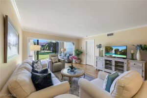940 Palm View Drive, Naples, FL 34110 Sold 08/29/25