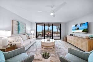 2501 Gulf Drive, Sanibel, FL 33957 Sold 01/31/25