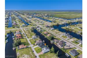1640 Nw 39th Ave, Cape Coral