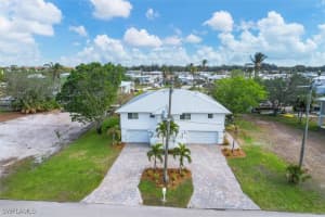 24534 Redfish Street, Bonita Springs, FL 34134 - MLS#225003477