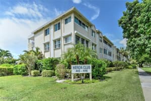 486 Broad Avenue, Naples, FL 34102 Sold 02/25/25