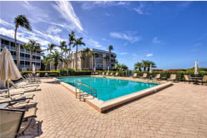 3215 Gulf Drive, Sanibel, FL 33957 Sold 04/28/25