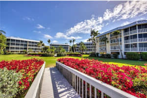 3215 Gulf Drive, Sanibel, FL 33957 Sold 04/28/25