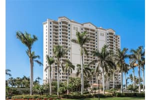23850 Via Italia Cir 204, Estero