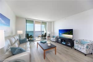3000 Oasis Grand Boulevard, Fort Myers, FL 33916 Sold 07/17/25