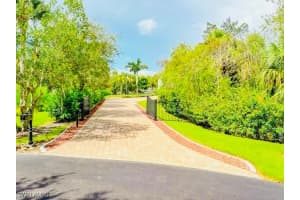 16410 Oakview Circle, Alva, FL 33920 Sold 02/25/25