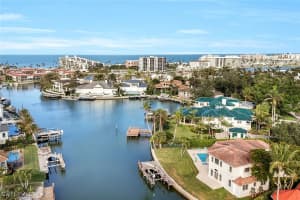 350 Bow Line Bend, Naples