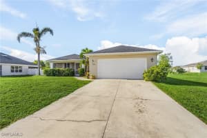 1512 34th Street, Cape Coral, FL 33909 - MLS#225003812