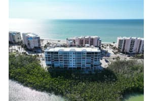 262 Barefoot Beach Boulevard, Bonita Springs, FL 34134 Sold 02/28/25