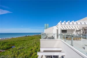 6897 Grenadier Blvd Ph-3, Naples