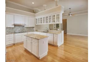 7091 Verde Way, Naples, FL 34108 - MLS#225003897
