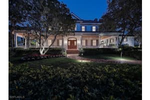 2325 Lantern Lane, Naples, FL 34102 Sold 02/03/25