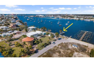 293 Pearl Street, Fort Myers Beach, FL 33931 Sold 09/16/25