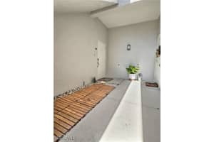 1310 Charleston Square Drive, Naples, FL 34110 Sold 05/13/25