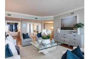 8171 Bay Colony Drive, Naples, FL 34108 Sold 03/10/25