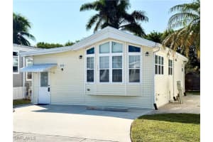 109 Cheetah Drive, Naples, FL 34114 Sold 03/18/25