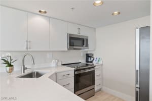 8771 Estero Boulevard, Fort Myers Beach, FL 33931 Sold 08/06/25
