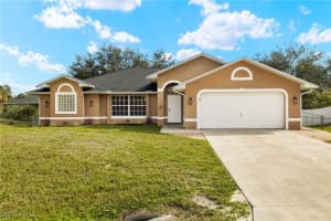 6010 Thrush Avenue, Fort Myers, FL 33905 Sold 04/03/25