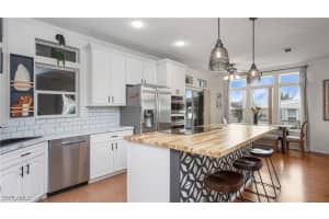 280 Islamorada Lane, Naples, FL 34114 Sold 02/25/25
