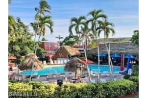 2555 TAMIAMi TR N 246, Naples, FL 34103 Sold 04/01/25