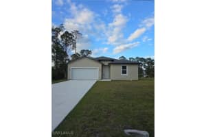 568 Woodview Drive, Lehigh Acres, FL 33972 Sold 04/11/25