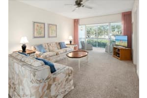282 Banyan Boulevard, Naples, FL 34102 Sold 04/08/25