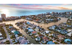 362 Trade Winds Avenue, Naples, FL 34108 - MLS#225004313