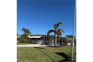 27487 Bourbonniere Dr, Bonita Springs
