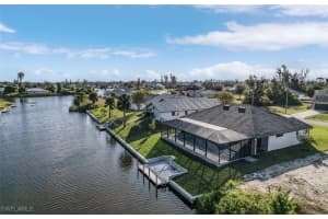 2227 2nd Terrace, Cape Coral, FL 33991 - MLS#225004349