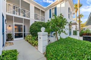 7091 BARRINGTON Circle, Naples, FL 34108 Sold 05/01/25