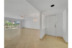 9832 Luna Circle, Naples, FL 34109 Sold 04/11/25