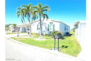 310 Crampton Lane, North Fort Myers, FL 33903 Sold 04/18/25