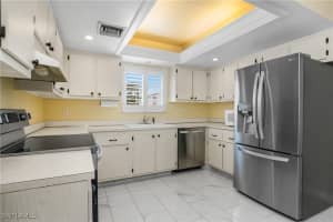 215 Cypress Way, Naples, FL 34110 - MLS#225004572