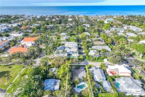 61 4th Street, Naples, FL 34102 Sold 04/01/25