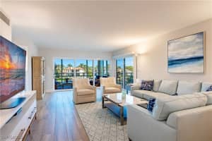 255 Park Shore Drive, Naples, FL 34103 - MLS#225004732