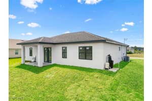 2917 24th Street, Lehigh Acres, FL 33971 Sold 05/07/25