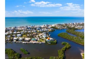 27701 Kings Kew, Bonita Springs, FL 34134 Sold 08/08/25