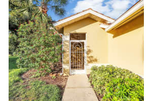 12549 Stone Valley Loop, Fort Myers, FL 33913 Sold 03/06/25