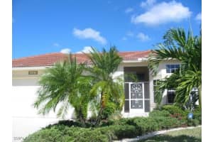 9341 White Hickory Ln, Fort Myers