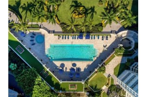 4021 GULF SHORE Boulevard, Naples, FL 34103 - MLS#225005003