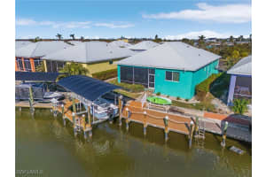 3091 Trawler Ln, St James City