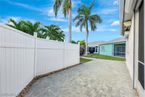 10739 Parrot Cove Circle, Estero, FL 33928 Sold 02/14/25