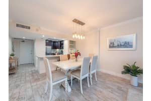 1 Bluebill Avenue, Naples, FL 34108 - MLS#225005064