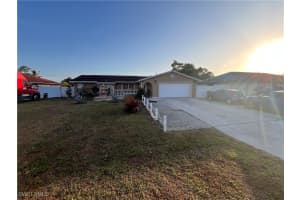5000 17th Ave Sw, Naples
