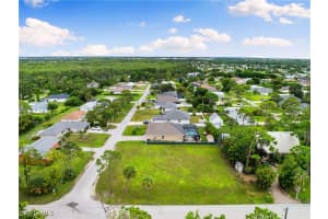 4591 Catalina Lane, Bonita Springs, FL 34134 Sold 03/28/25