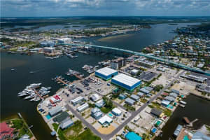 412 Harbor Court, Fort Myers Beach, FL 33931 Sold 08/26/25